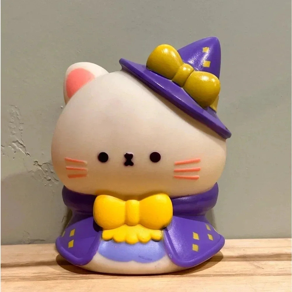 Mimicoco Wizard Luna Soft Silicone Warm White Mood Light. Brand New In Box.